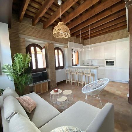 Hostfy Centro Puerta Osario Apartment Sevilla Bagian luar foto